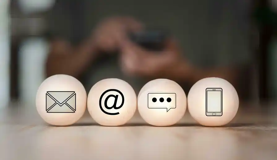 Contact Audrey Guilbert